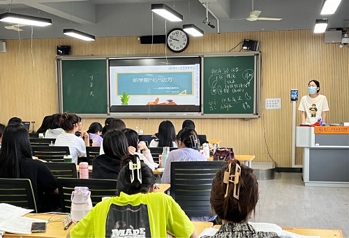 吴兆秋老师(1).png